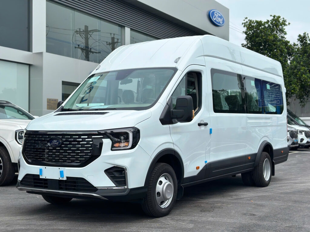 Ford Transit 2025 7 Ford Transit 2025