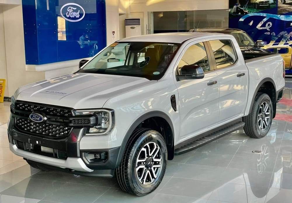 Ford Ranger Sport sắp ra mắt tại Việt Nam, giá dự kiến khoảng 900 triệu đồng