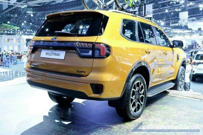 Ford Everest Wildtrak 2023 ra mắt chính thức tại Việt Nam với giá 1,499 tỷ