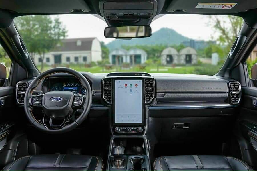 Ford Everest Wildtrak 2023 ra mắt chính thức tại Việt Nam với giá 1,499 tỷ