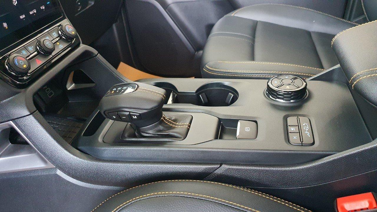 FORD EVEREST WILDTRAK 2.0L 4x4 AT GIÁ BÁN, ĐÁNH GIÁ XE, ƯU ĐÃI
