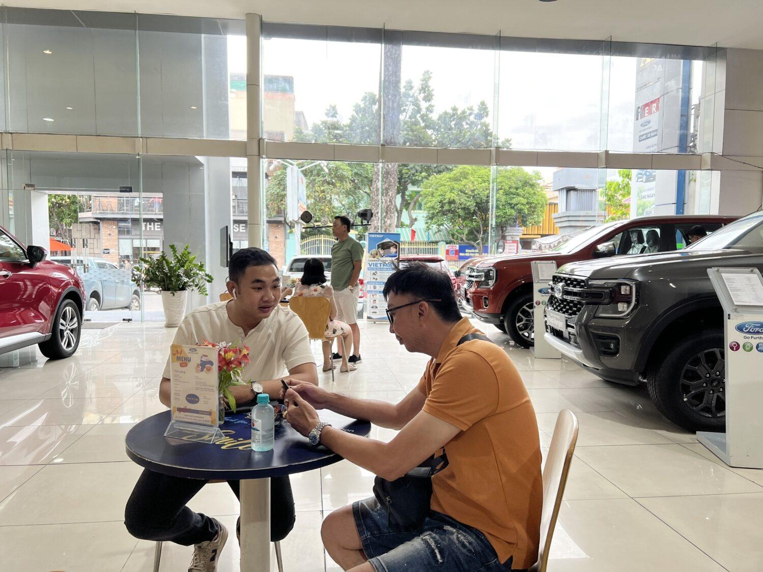 LẦN ĐẦU MUA Ô TÔ CẦN LƯU Ý ĐIỀU GÌ?