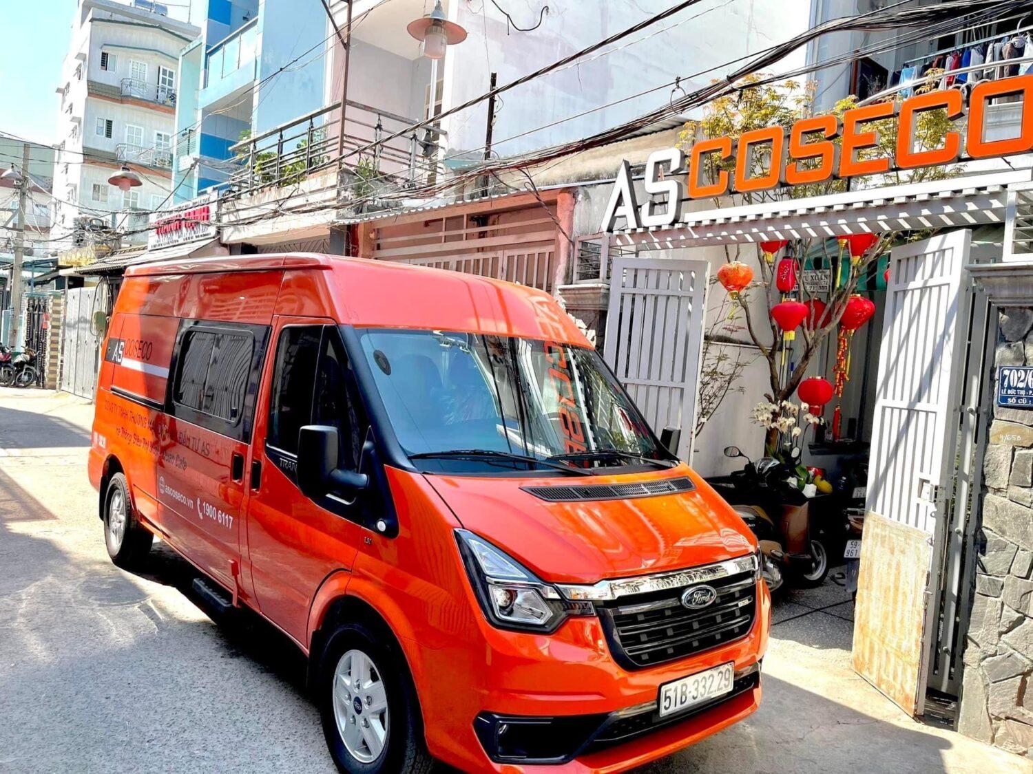 Ford Transit Tải Van 6 Chỗ 945Kg