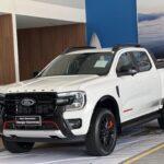 Ford Ranger Stormtrak 2024 giá 1,039 tỷ có những nâng cấp gì đặc biệt