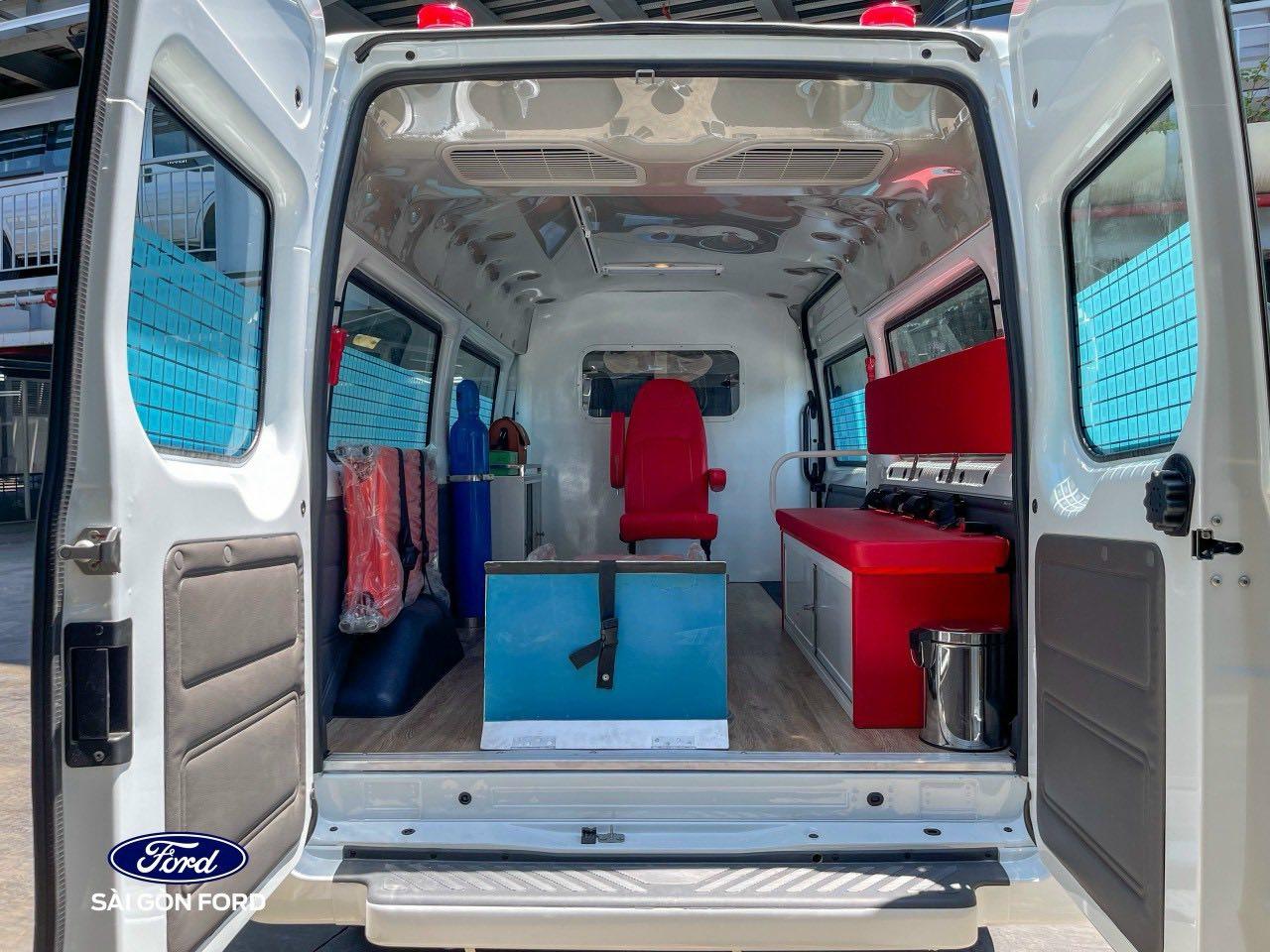 Ford Transit Cứu Thương - Ford Transit Ambulance