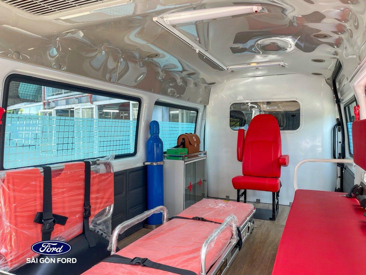 Ford Transit Cứu Thương - Ford Transit Ambulance